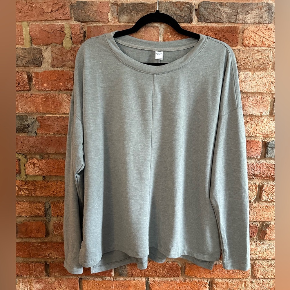 Old Navy Split Hem Long Sleeve Shirt
